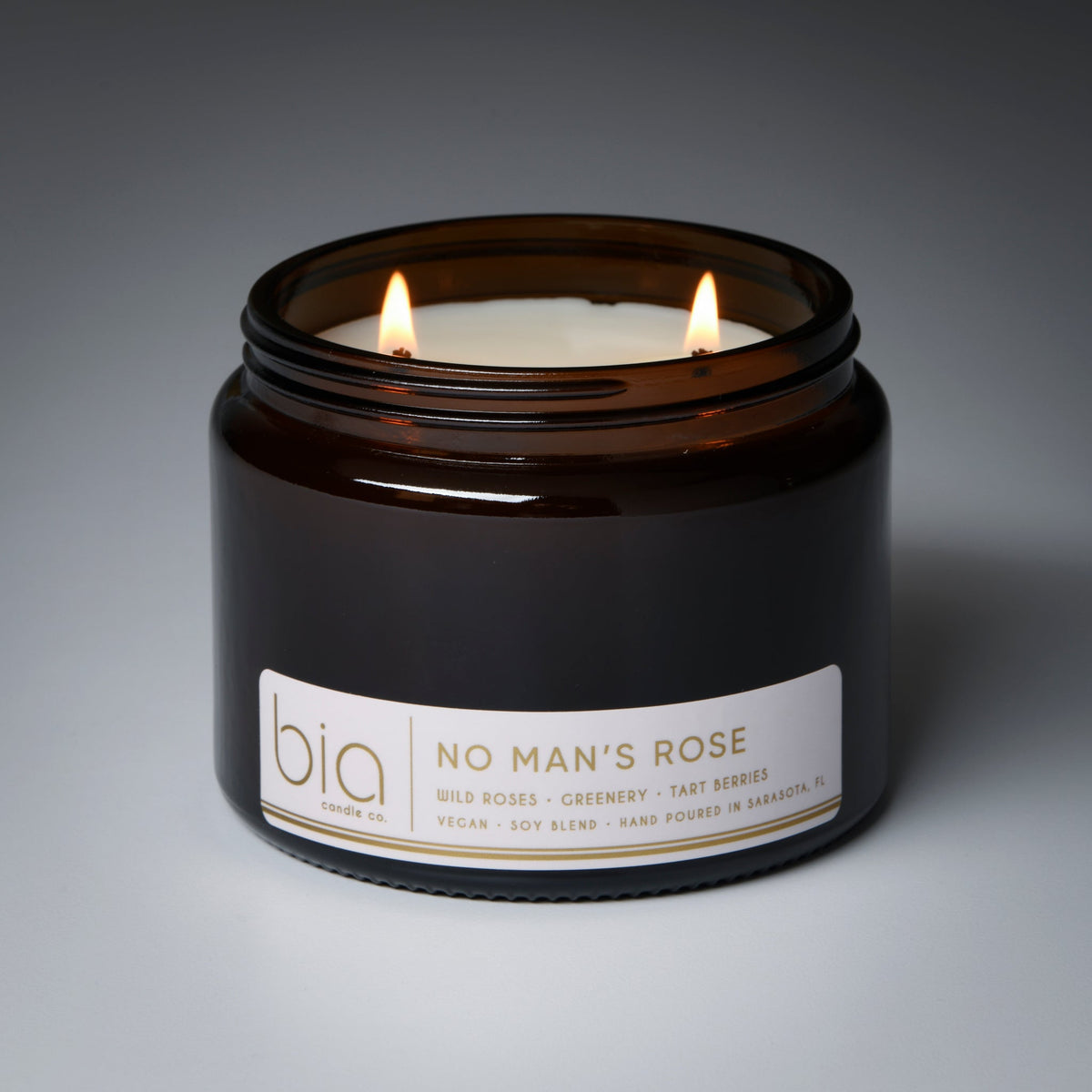 No Man’s Rose Soy Blend Candle — Blooming Rose, Currant & Moss